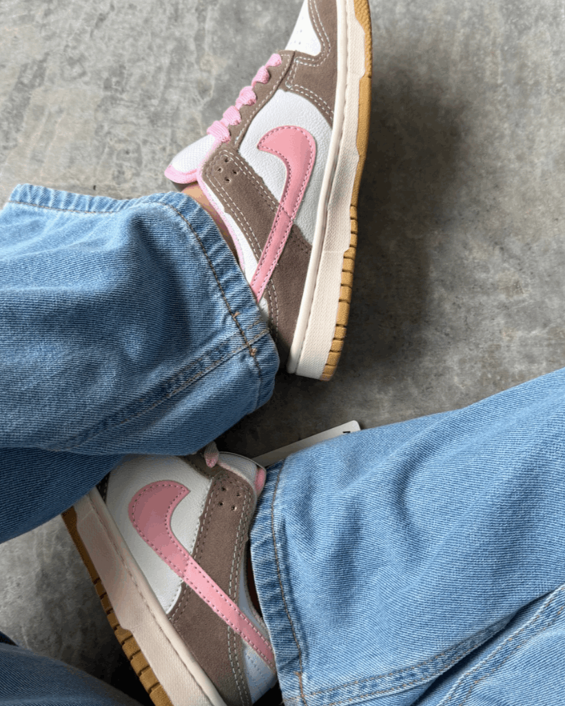 Tênis Dunk Marrom com Rosa Feminino com Cadarço Extra