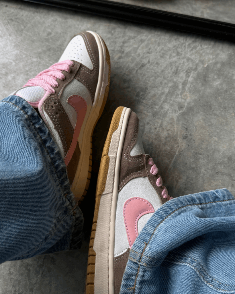Tênis Dunk Marrom com Rosa Feminino com Cadarço Extra