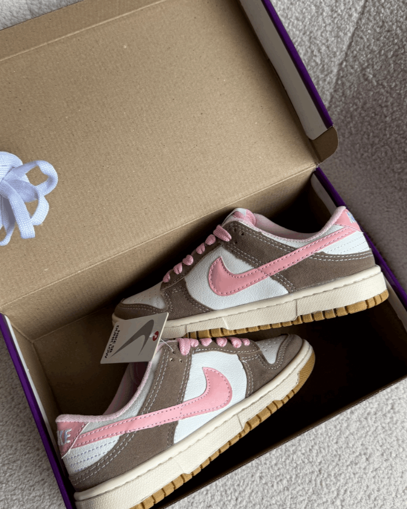 Tênis Dunk Marrom com Rosa Feminino com Cadarço Extra