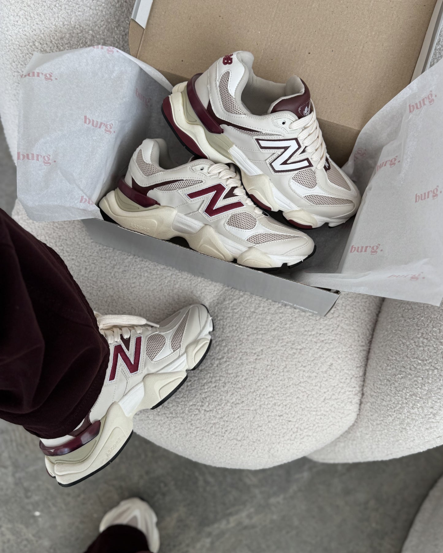 Tênis NB 9060 Off Bordo Feminino Casual