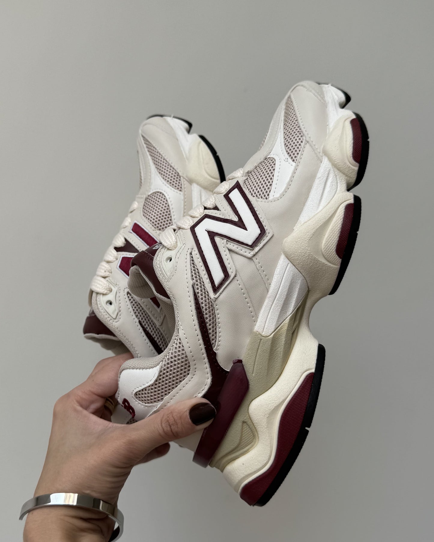 Tênis NB 9060 Off Bordo Feminino Casual