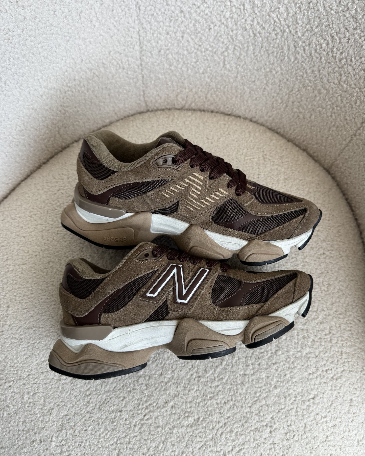 Tênis NB 9060 Marrom