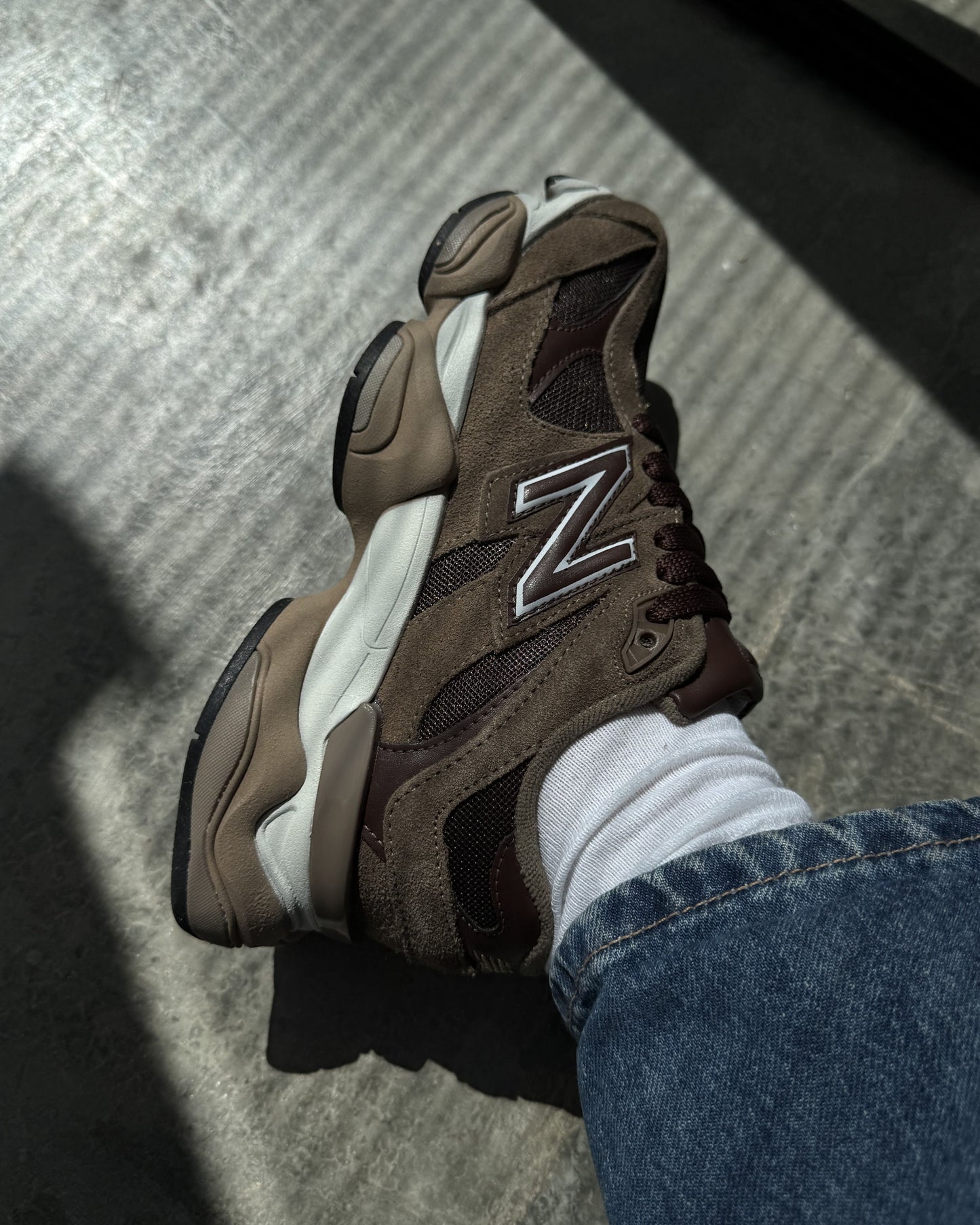 Tênis NB 9060 Marrom