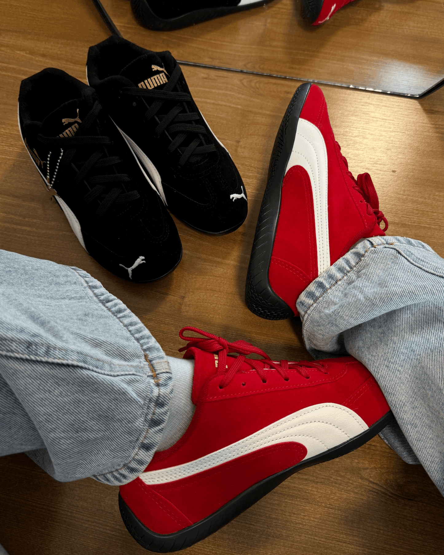 Tênis Speed Cat Vermelho Feminino em Suede
