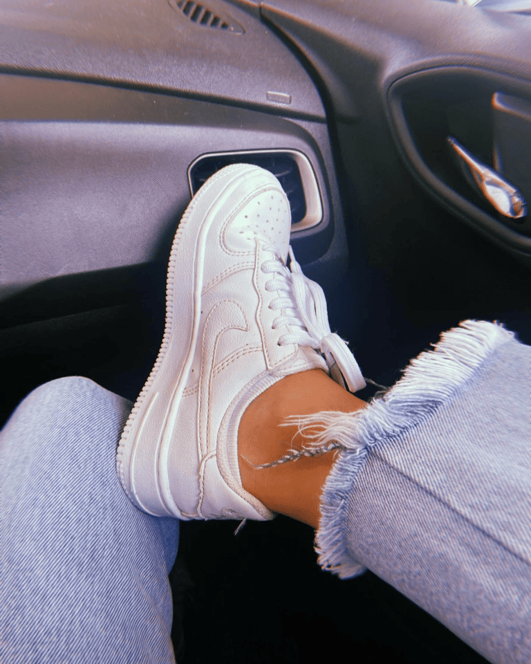 Tênis Air Force 1 Branco Feminino Casual Confortável e Estiloso