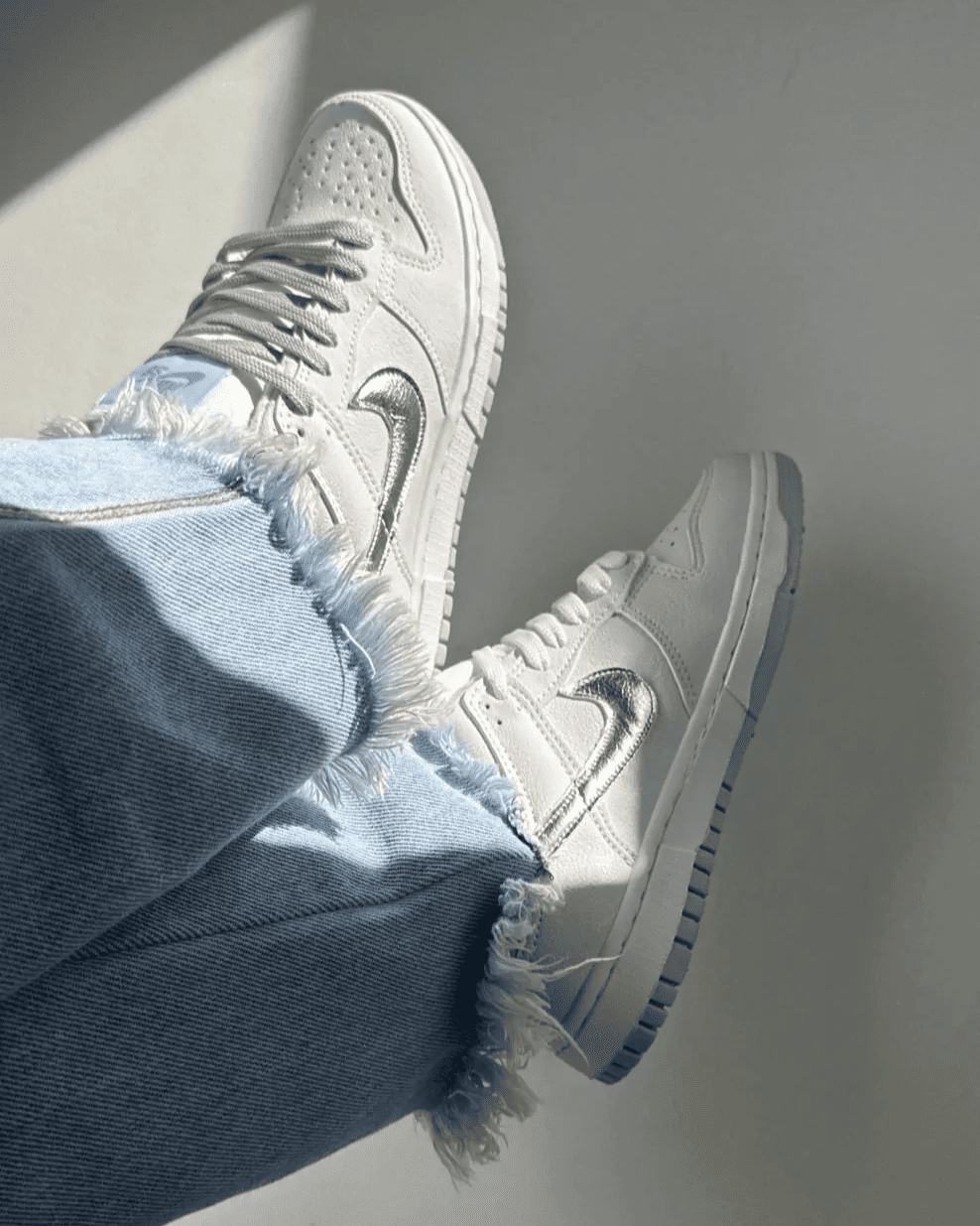 Tênis Dunk Branco Feminino Casual Clean e Confortável
