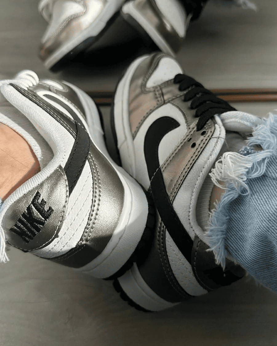 Tênis Dunk Chumbo e Preto Feminino Casual com Cadarço Duplo