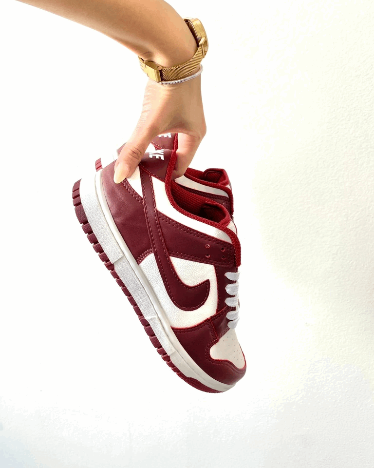 Tênis Dunk Vinho Feminino Casual Estiloso e Confortável