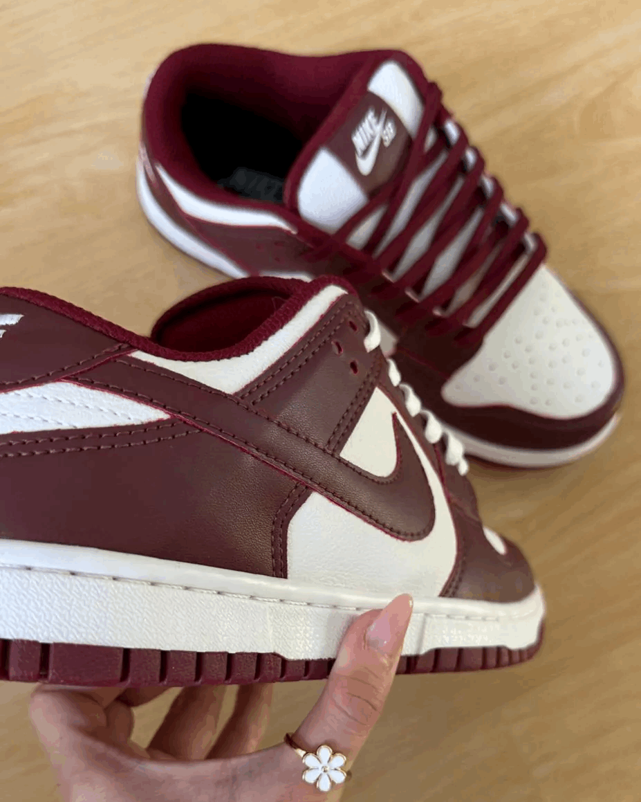 Tênis Dunk Vinho Feminino Casual Estiloso e Confortável