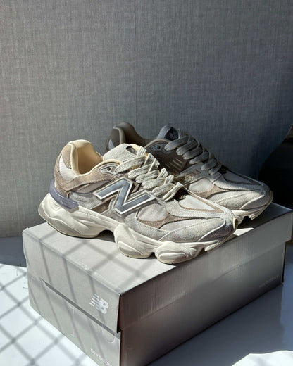 Tênis NB 9060 Nude Feminino em Camurça