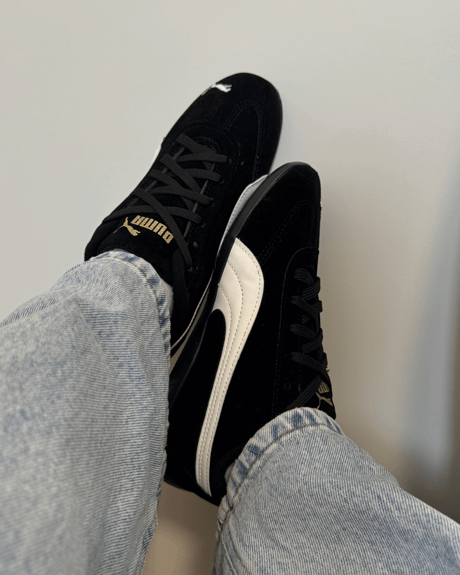 Tênis Speed Cat Preto Feminino em Suede