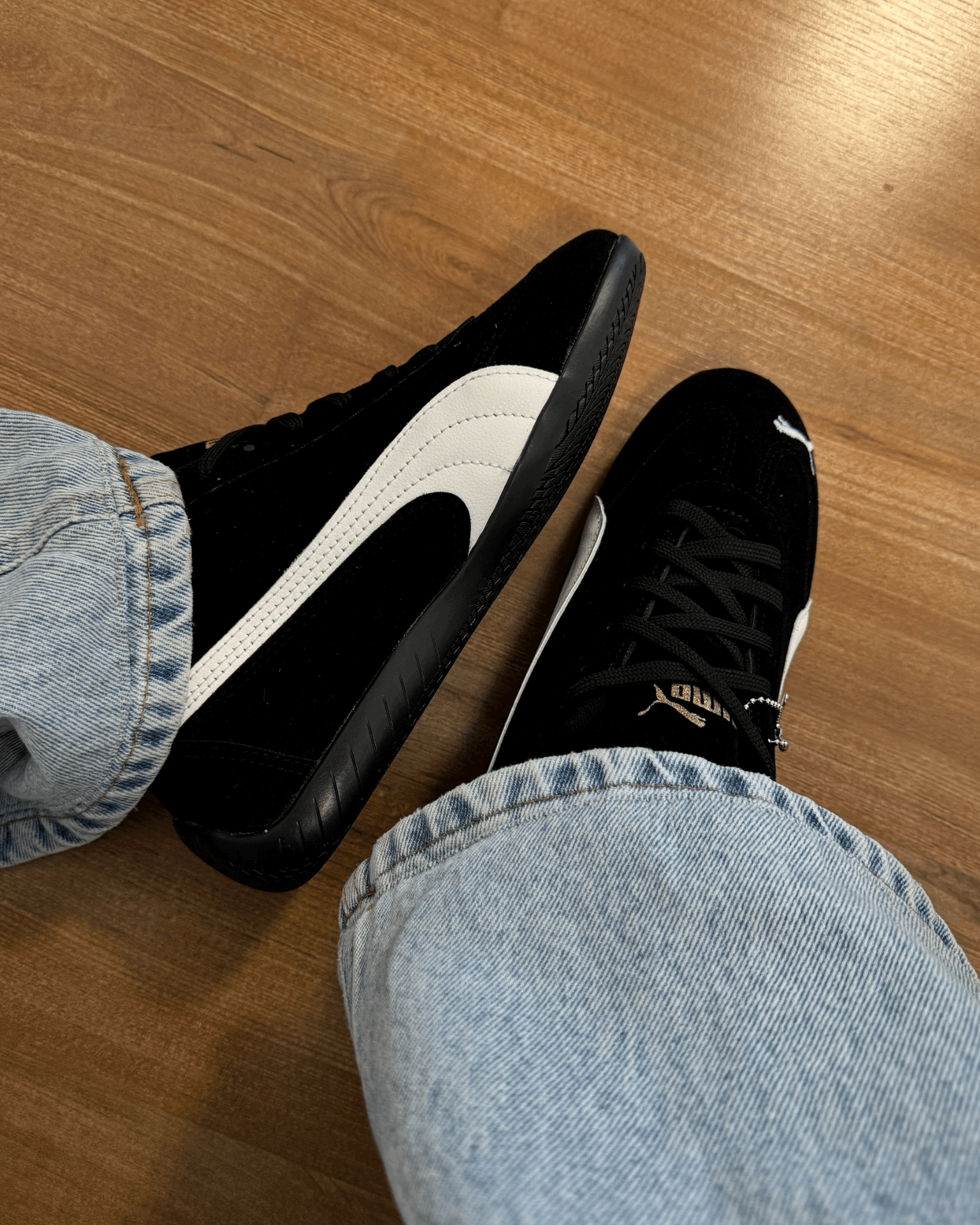 Tênis Speed Cat Preto Feminino em Suede