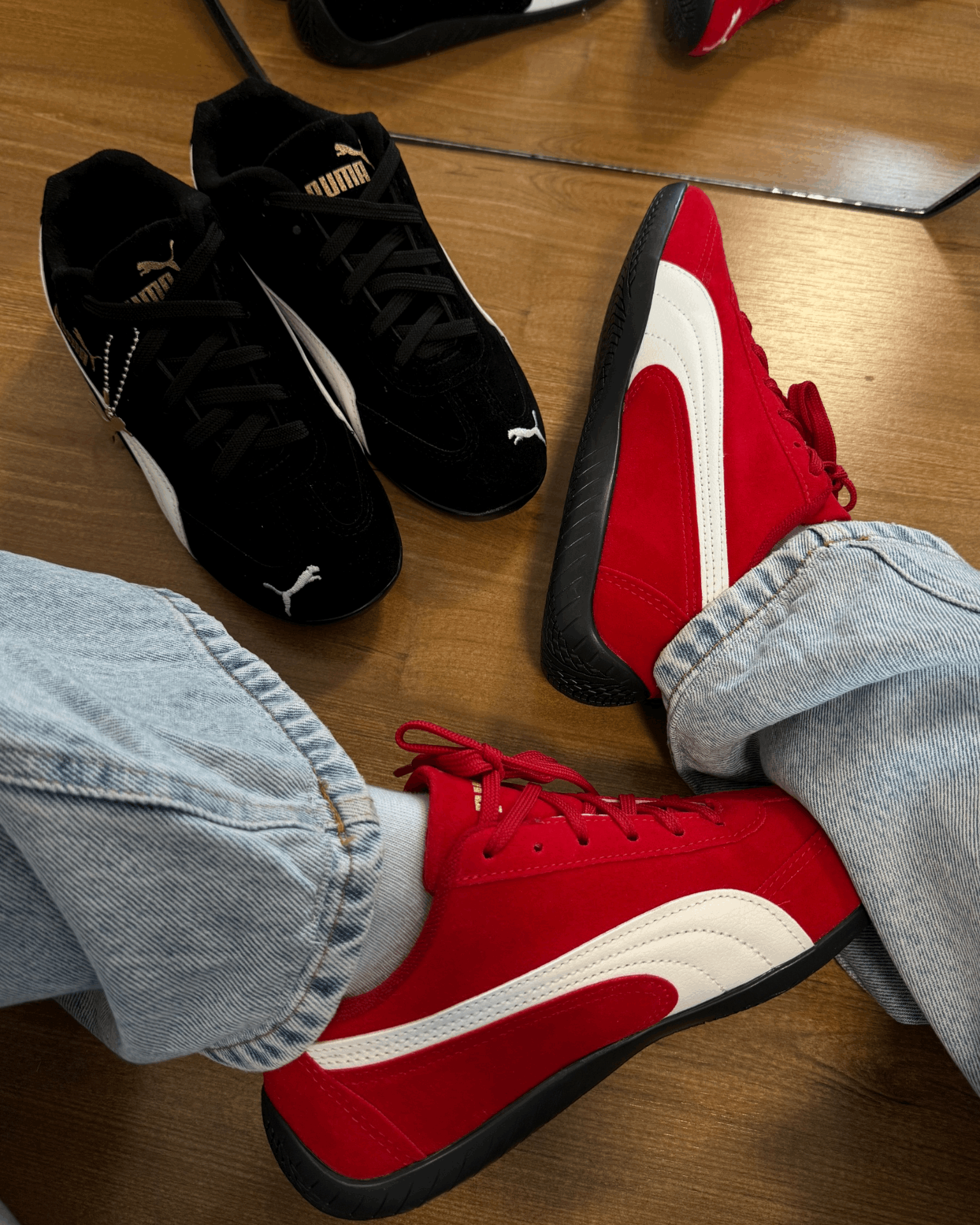 Tênis Speed Cat Vermelho Feminino em Suede