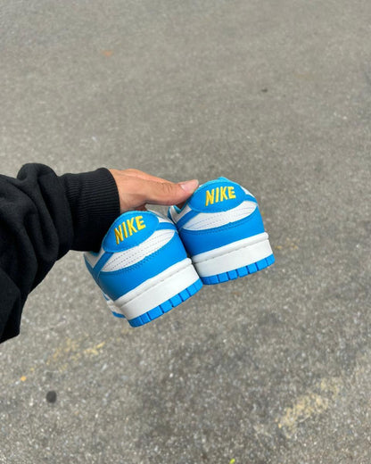 Tênis Dunk Low Azul e Branco