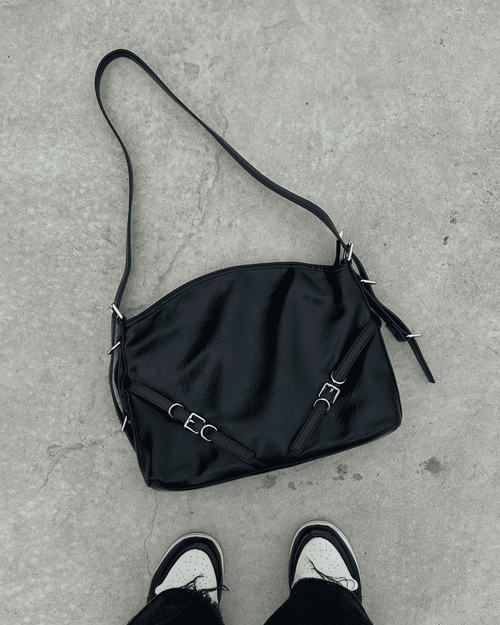 Bolsa Abea Feminina Grande Preta em Couro Sintético com Alça Longa