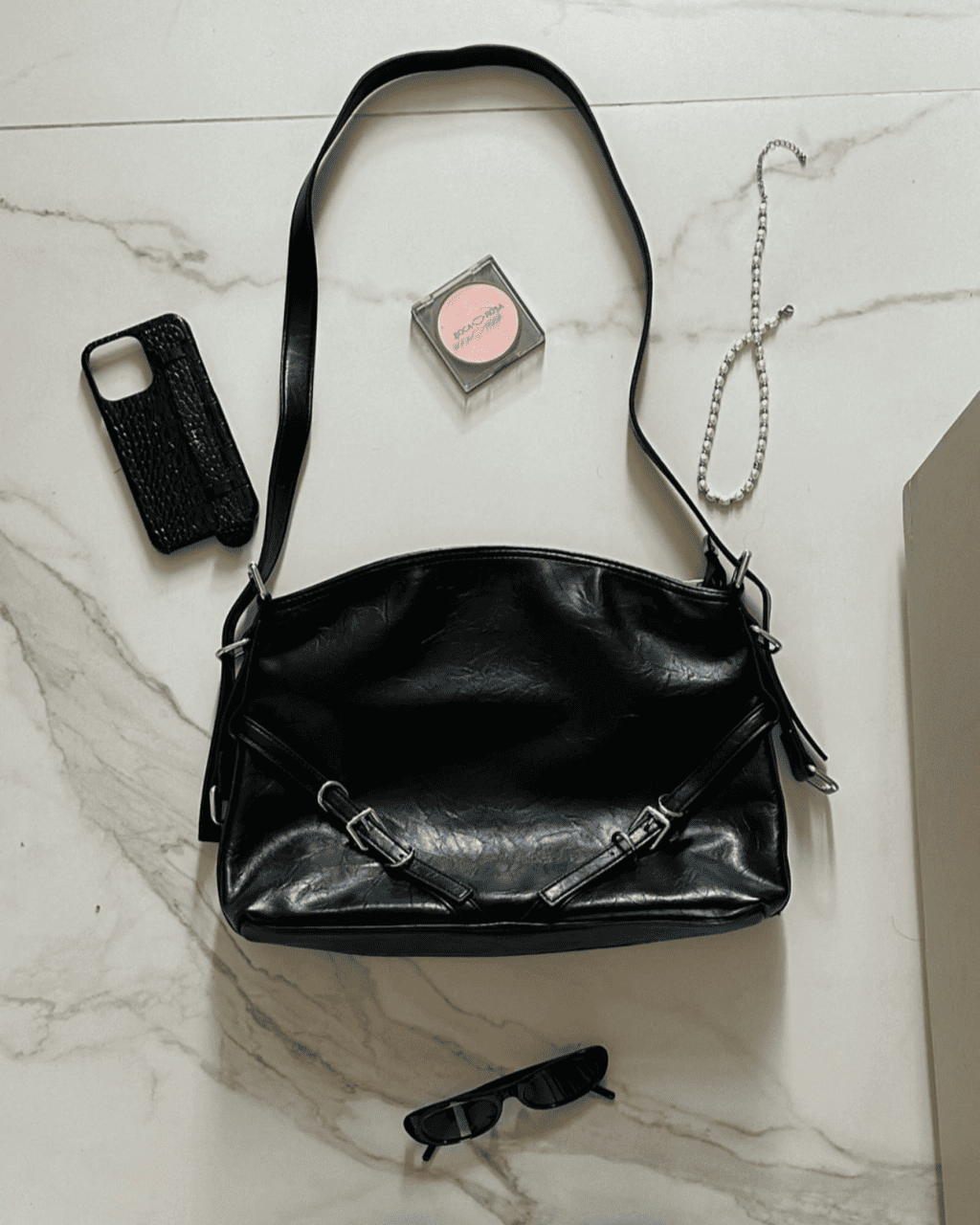 Bolsa Abea Feminina Grande Preta em Couro Sintético com Alça Longa