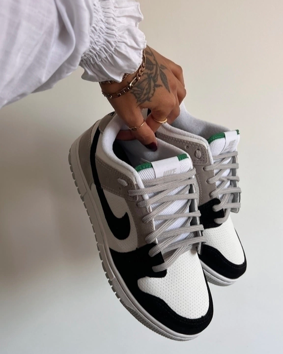 Tênis Dunk Cinza e Preto Feminino Casual Confortável e Estiloso