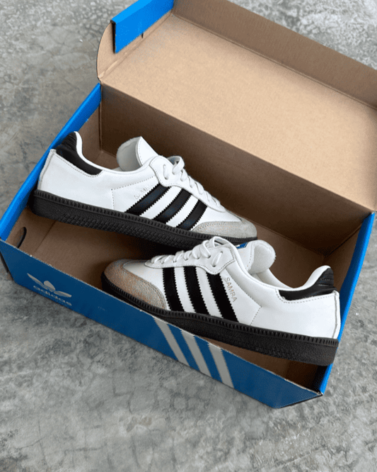 Tênis Samba OG Branco e Preto em Couro Legítimo com Design Retrô