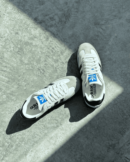Tênis Samba OG Branco e Preto em Couro Legítimo com Design Retrô