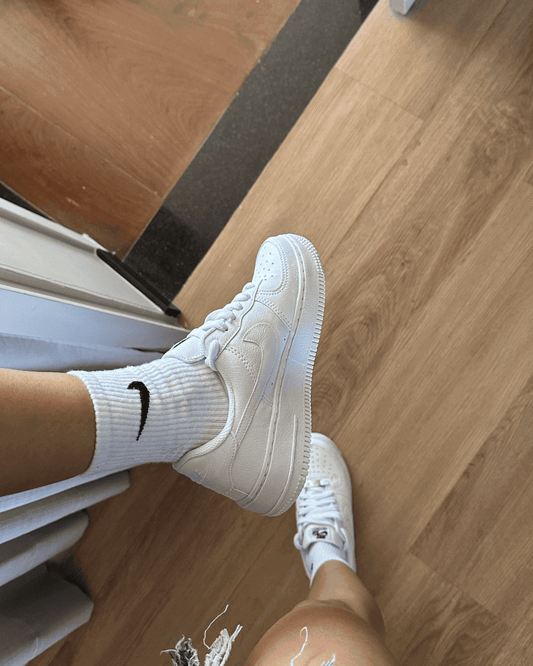 Tênis Air Force 1 Branco Feminino Casual Confortável e Estiloso