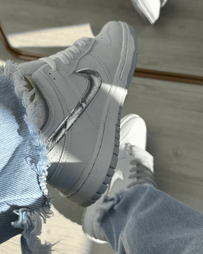 Tênis Dunk Branco Feminino Casual Clean e Confortável
