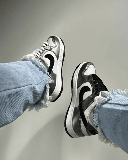 Tênis Dunk Chumbo e Preto Feminino Casual com Cadarço Duplo