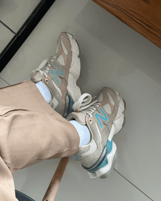 Tênis NB 9060 Bege Feminino em Camurça com Solado Anatômico