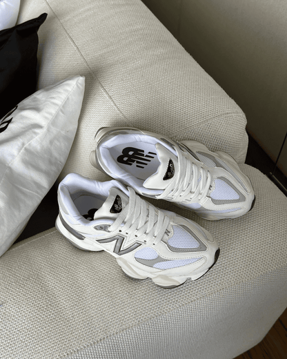 Tênis NB 9060 Branco Feminino com Design Retrô e Solado Anatômico